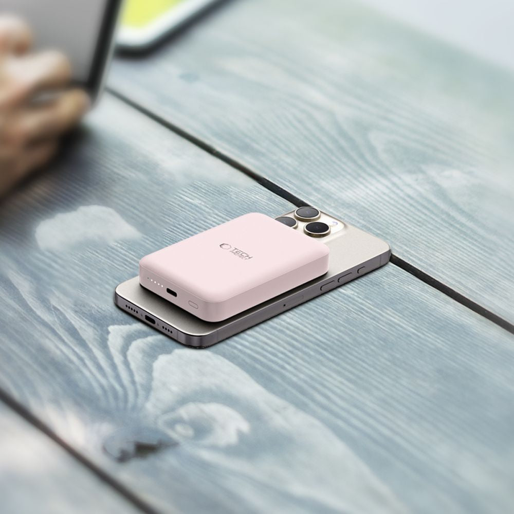 Tech-Protect PB11 10000mAh 15W MagSafe magnetic powerbank with USB-C cable - pink – image 9