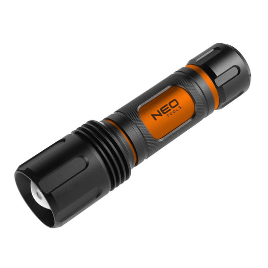 6 x AA Battery-Powered Flashlight, 1500 lm, CREE XHP50.2 LED - Carlat