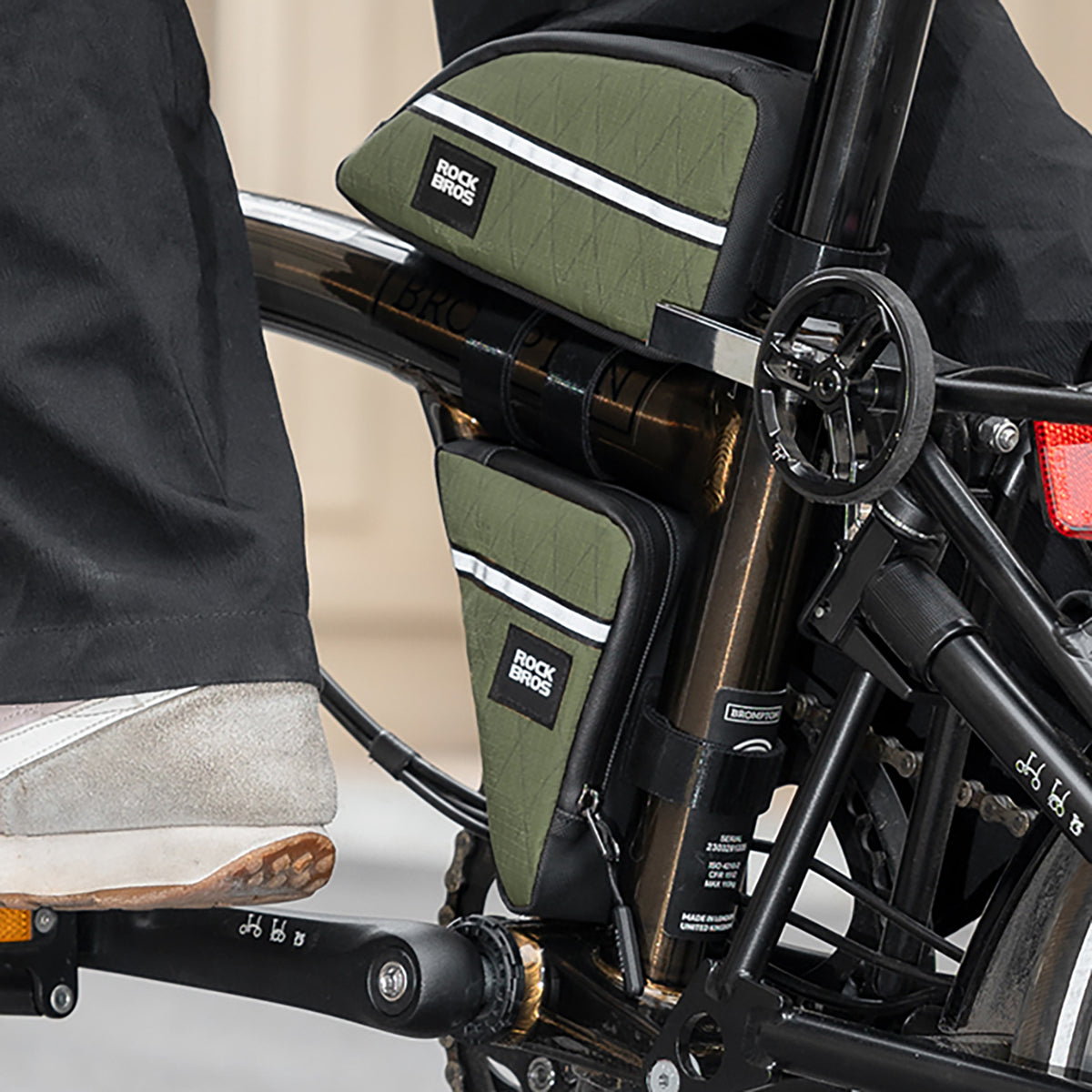 Bicycle Bags & Panniers – Triangular pannier bag for a - Carlat
