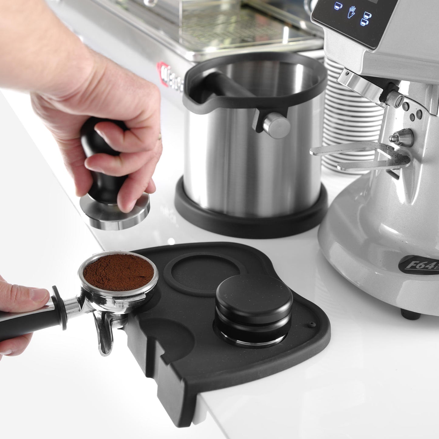 Coffee Grinders – A countertop mat for a coffee tamper - Carlat
