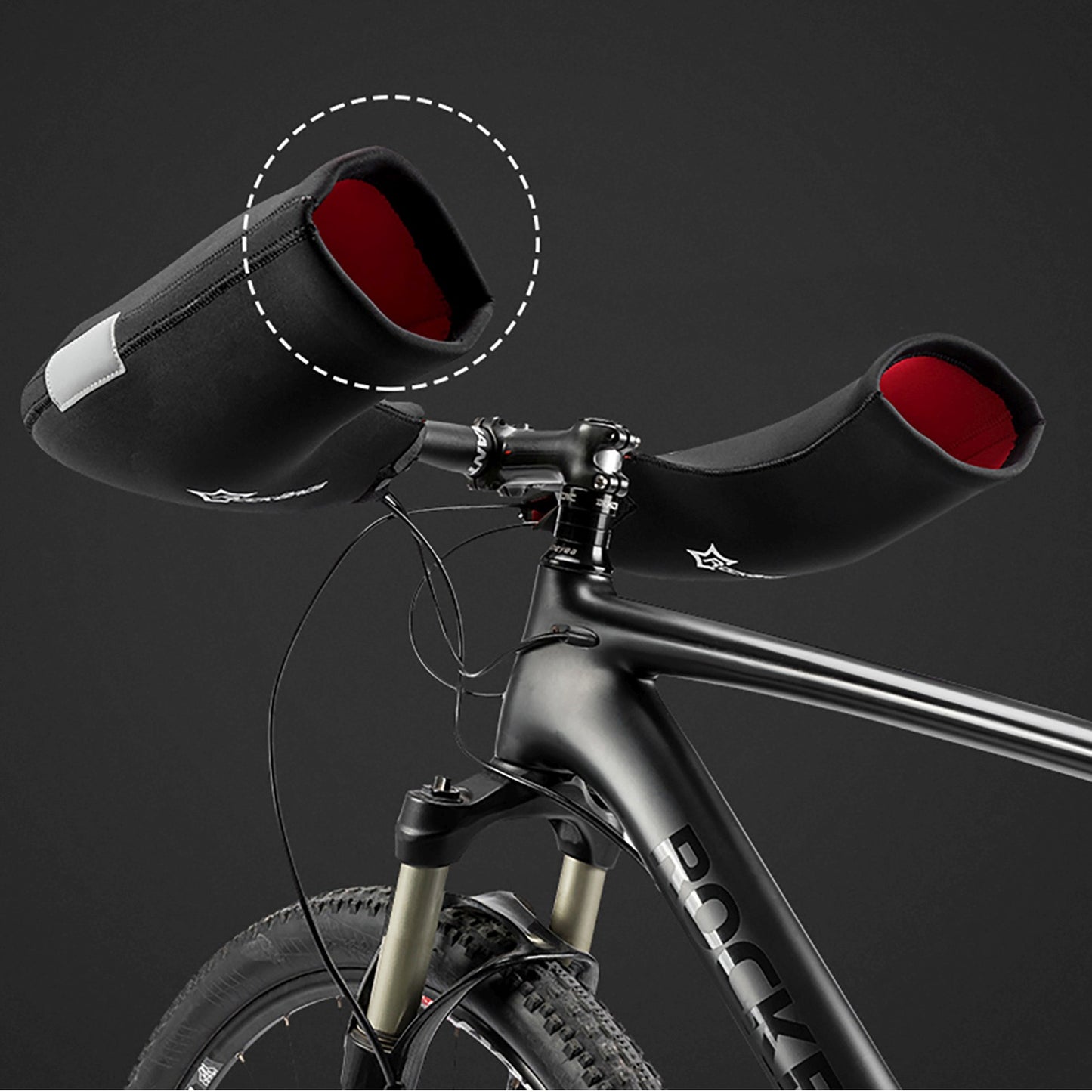 Cycling clothing – Insulated gloves for the handlebars of a - Carlat