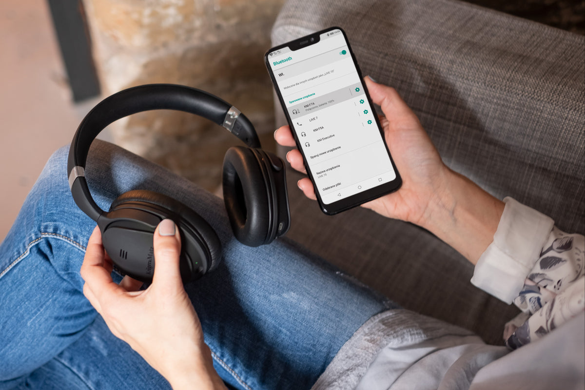 Kruger&Matz F7A Lite Wireless Over-Ear Headphones with ANC - Carlat