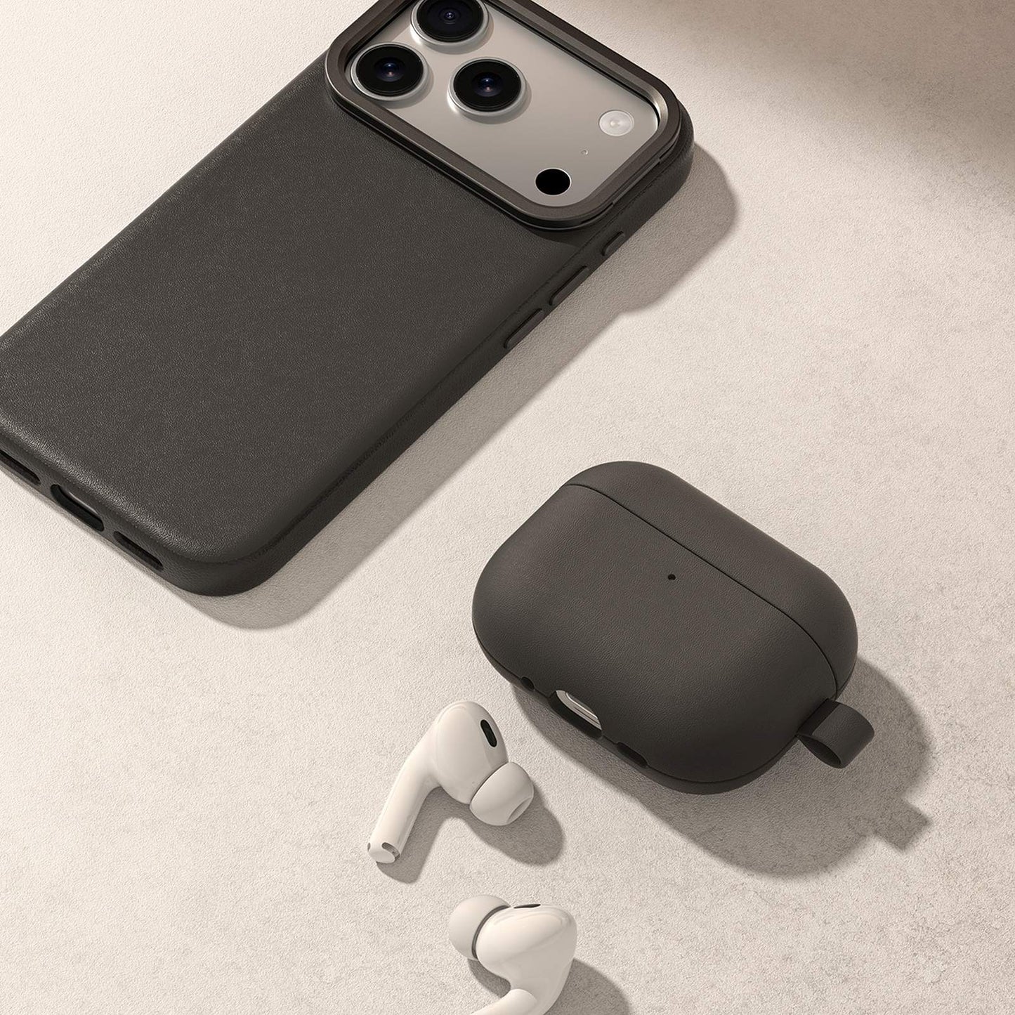 Protective case for AirPods Pro 3 Glamor headphones - black - Carlat