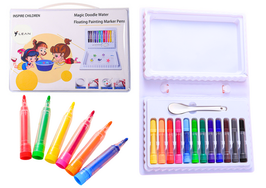 Set of Colorful Water-Based Markers in a Case, 12 Pieces - Carlat