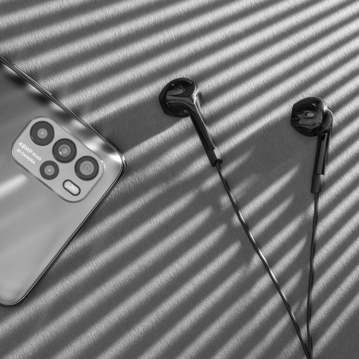 The remaining – Kruger&Matz C2 Black USB-C In-Ear Headphones with Microphone - Carlat