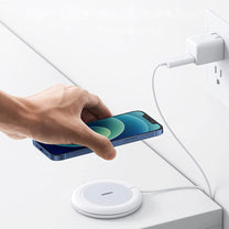 Power Supply Enclosures – Qi 15W wireless charger with silicone - Carlat
