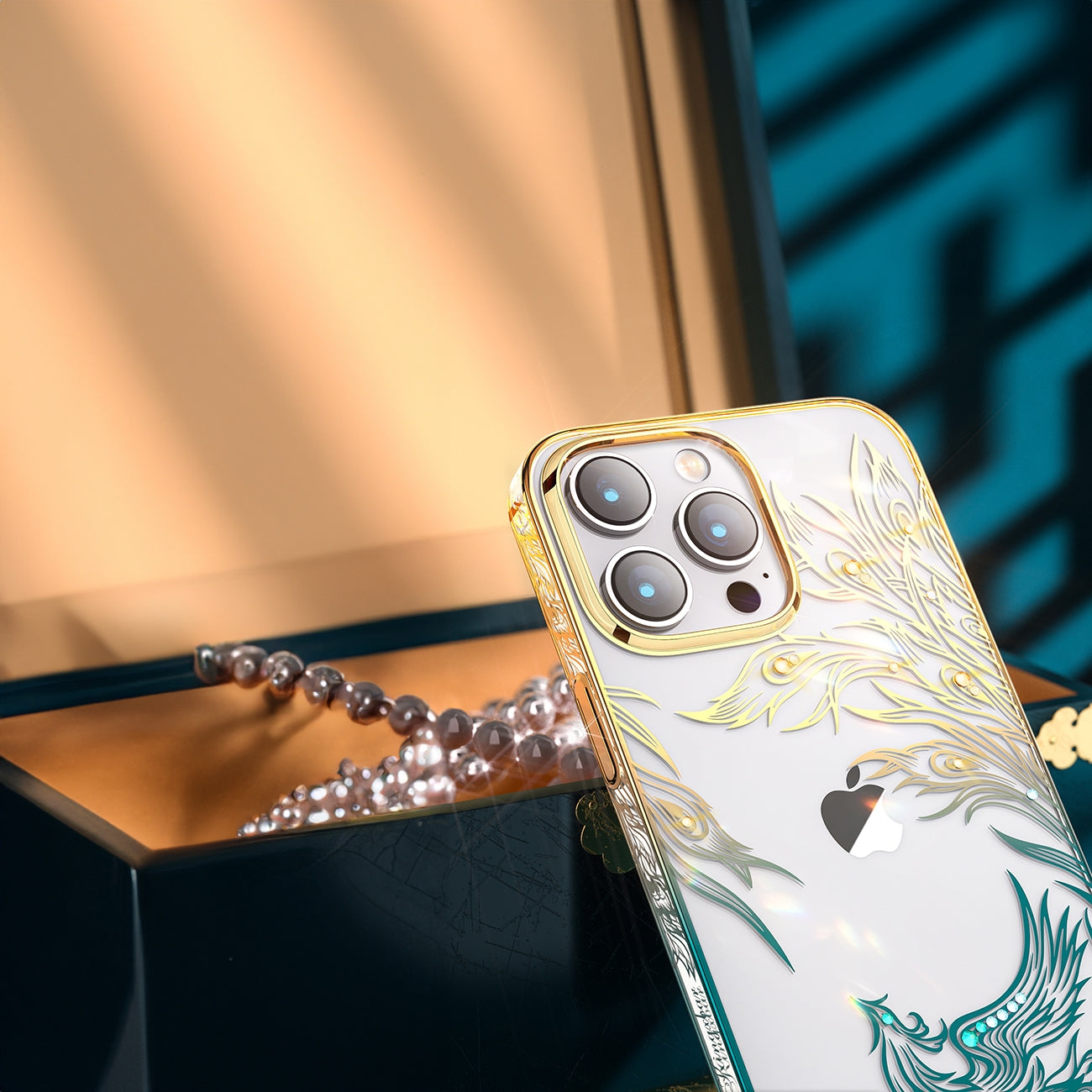 KINGXBAR Retail Display Cases – Luxurious iPhone 14 Plus case with – image 15