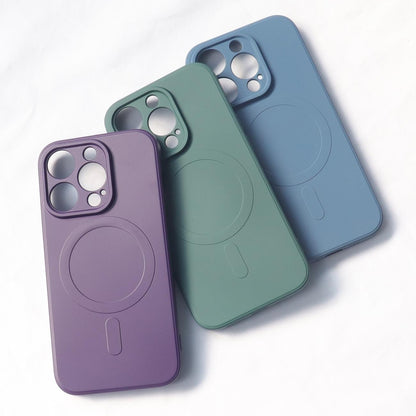 HURTEL Silicone case with MagSafe for iPhone 15 Pro Max Silicone Case purple – image 3