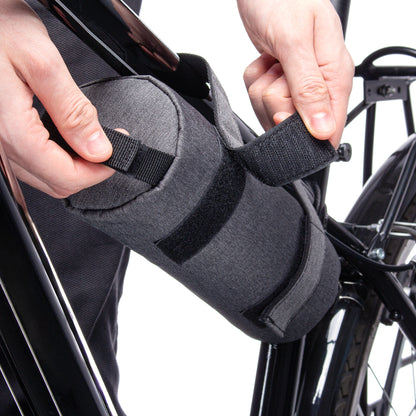 WOZINSKY Thermal bicycle bag for a bottle, attached to the frame or handlebar, 0.7L, gray – image 9