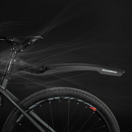 ROCKBROS Rear bicycle fender with red LED light - black – image 6