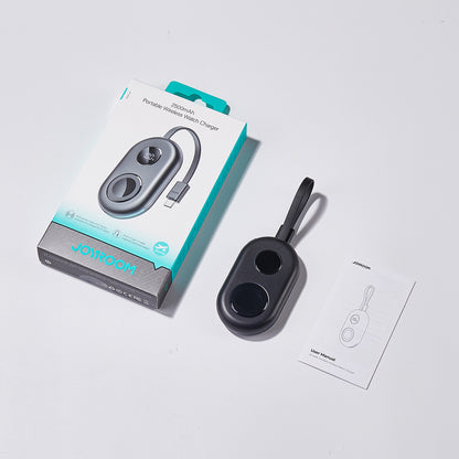 JOYROOM Powerbank 2500mAh with Apple Watch 3W charger and USB-C cable - black – image 3
