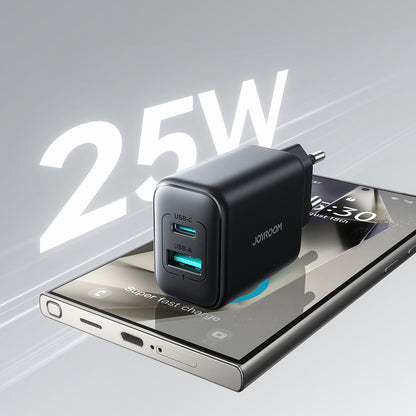 JOYROOM USB-C and USB-A 25W SFC PPS PD mains charger - black – image 9