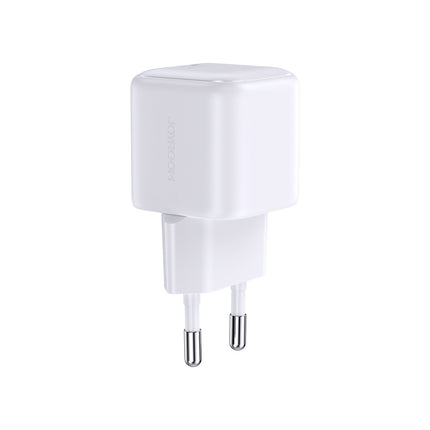 JOYROOM Mini 30W GaN USB-C wall charger - white – image 3