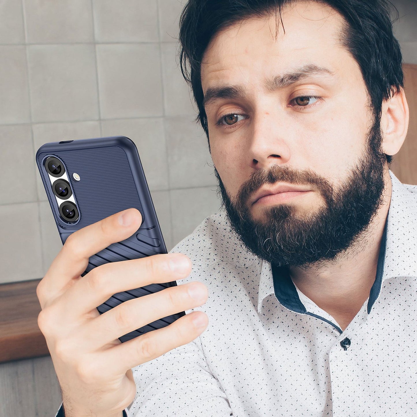 HURTEL Retail Display Cases – Armored silicone case for Samsung Galaxy – image 7