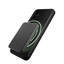 PURO Retail Display Cases – Silicone case for Samsung Galaxy S25 – image 17
