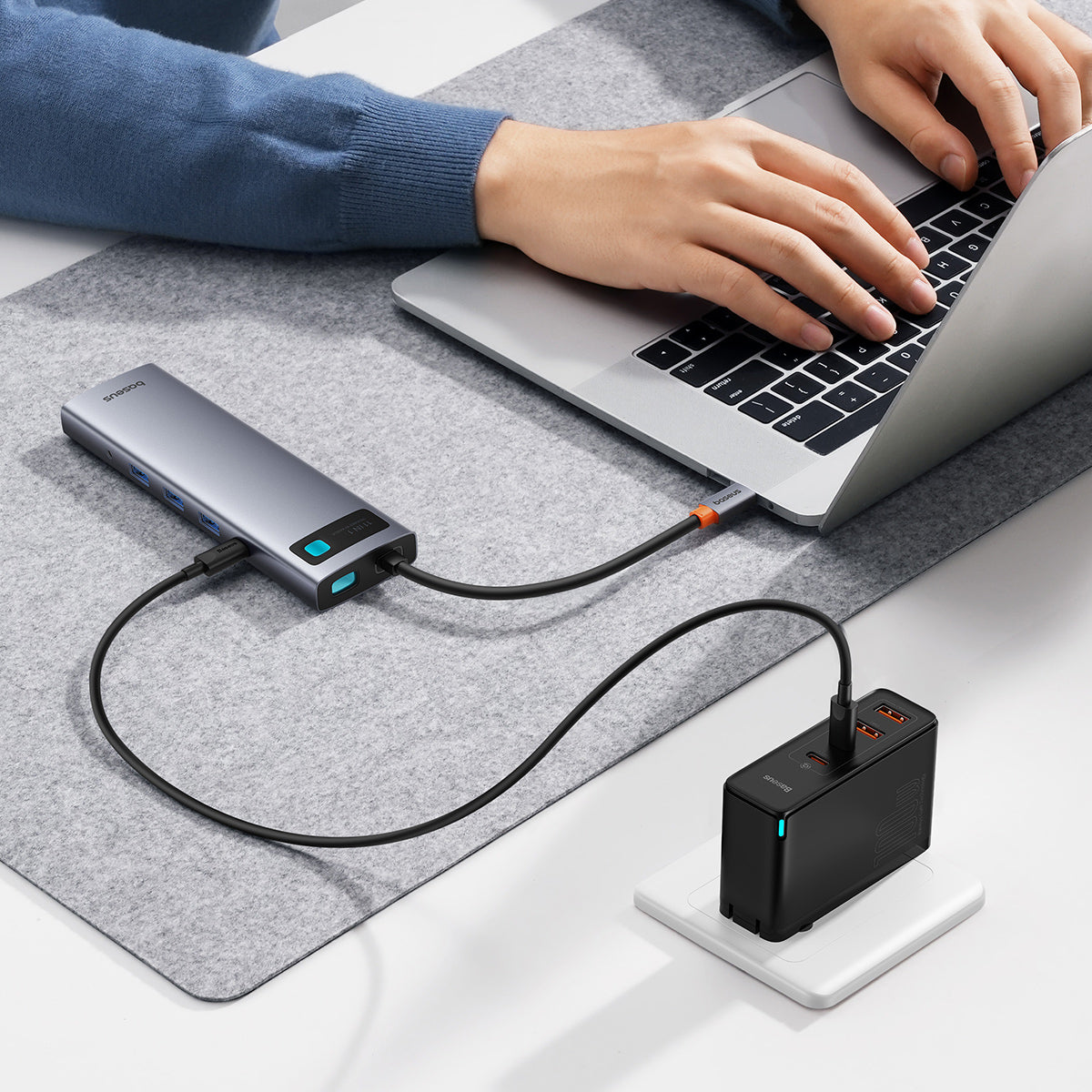 11in1 HUB adapter USB-C to USB-C PD 4x USB HDMI VGA AUX RJ45 SD TF gray - Carlat