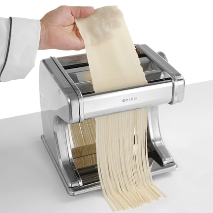 Electric pasta machine tagliatella fettuccine up to 170mm Hendi 224847
