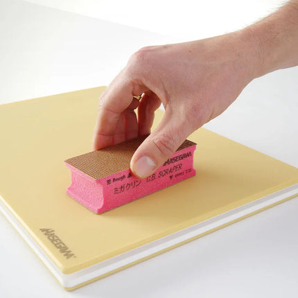 Hendi Hasegawa double-sided kitchen board scraper 115x50x30 mm – image 2