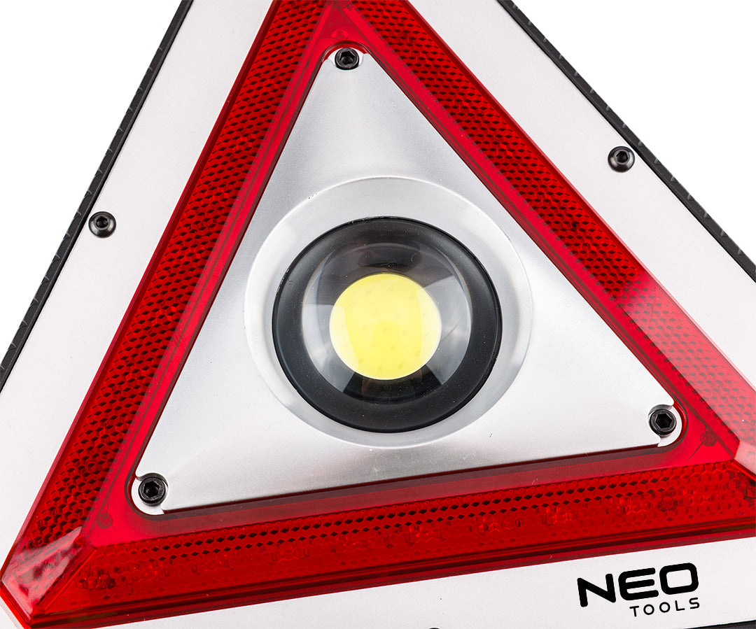 NEO TOOLS Camping (camping) – Battery lamp + warning triangle 2 in 1 – image 15