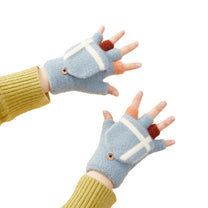 Activewear – Children's and women's blue winter mittens for the - Carlat