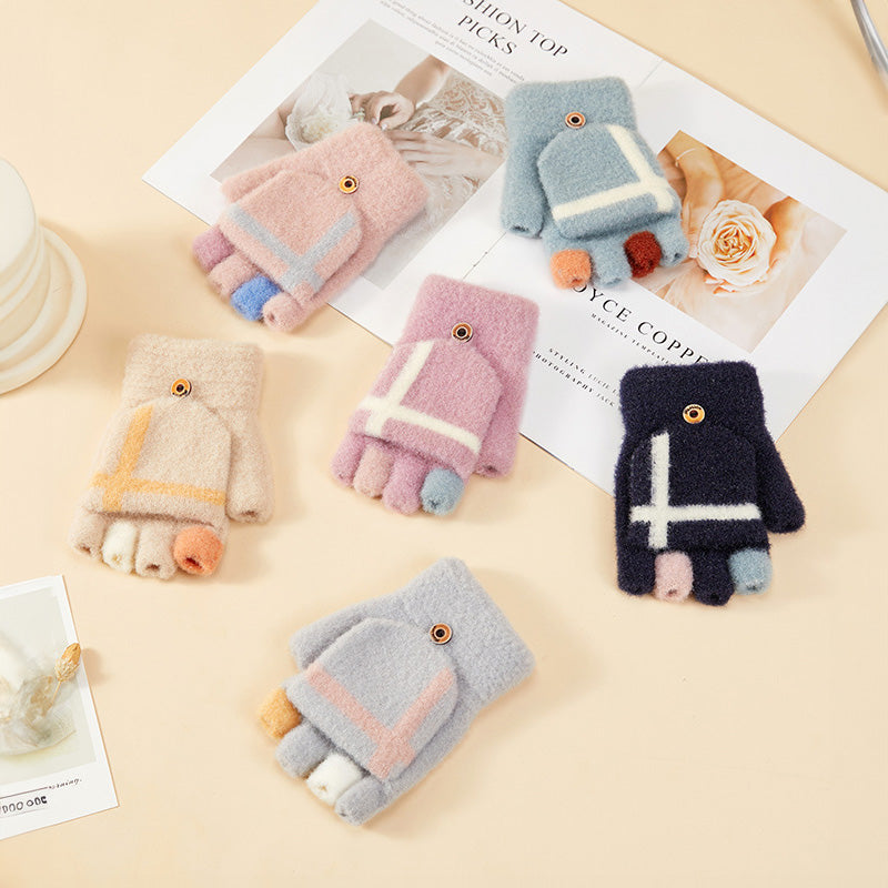 Activewear – Children's and women's blue winter mittens for the - Carlat