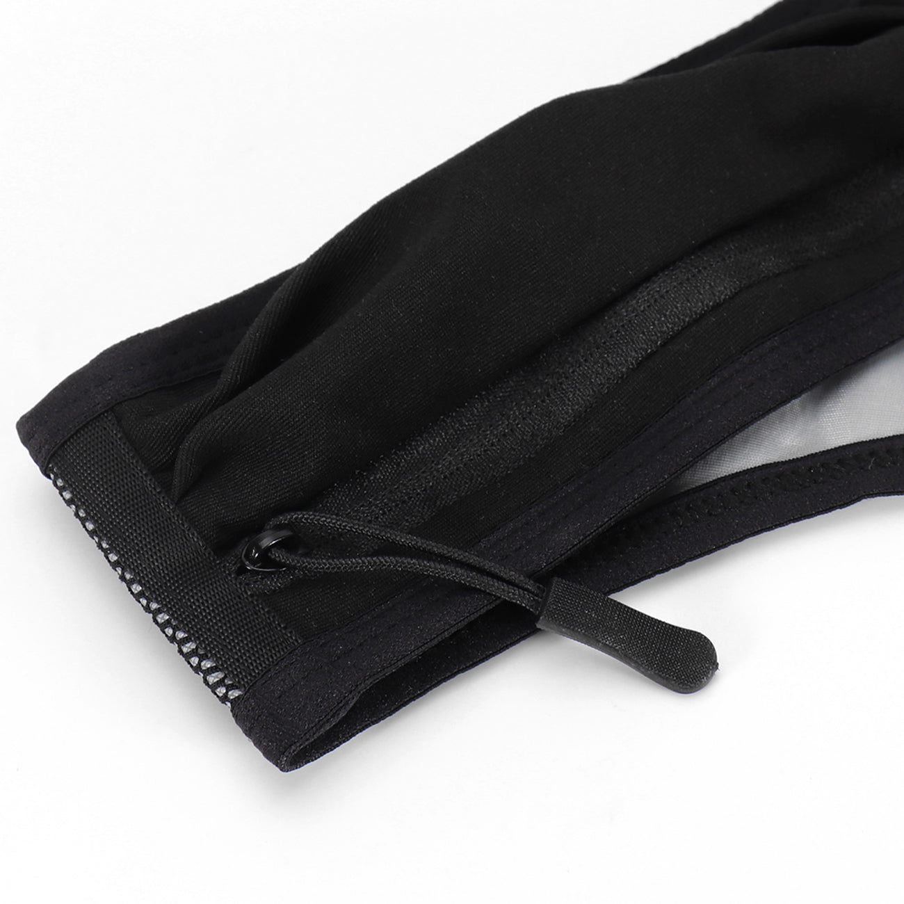 Activewear – Reflective running vest with pockets - black - Carlat