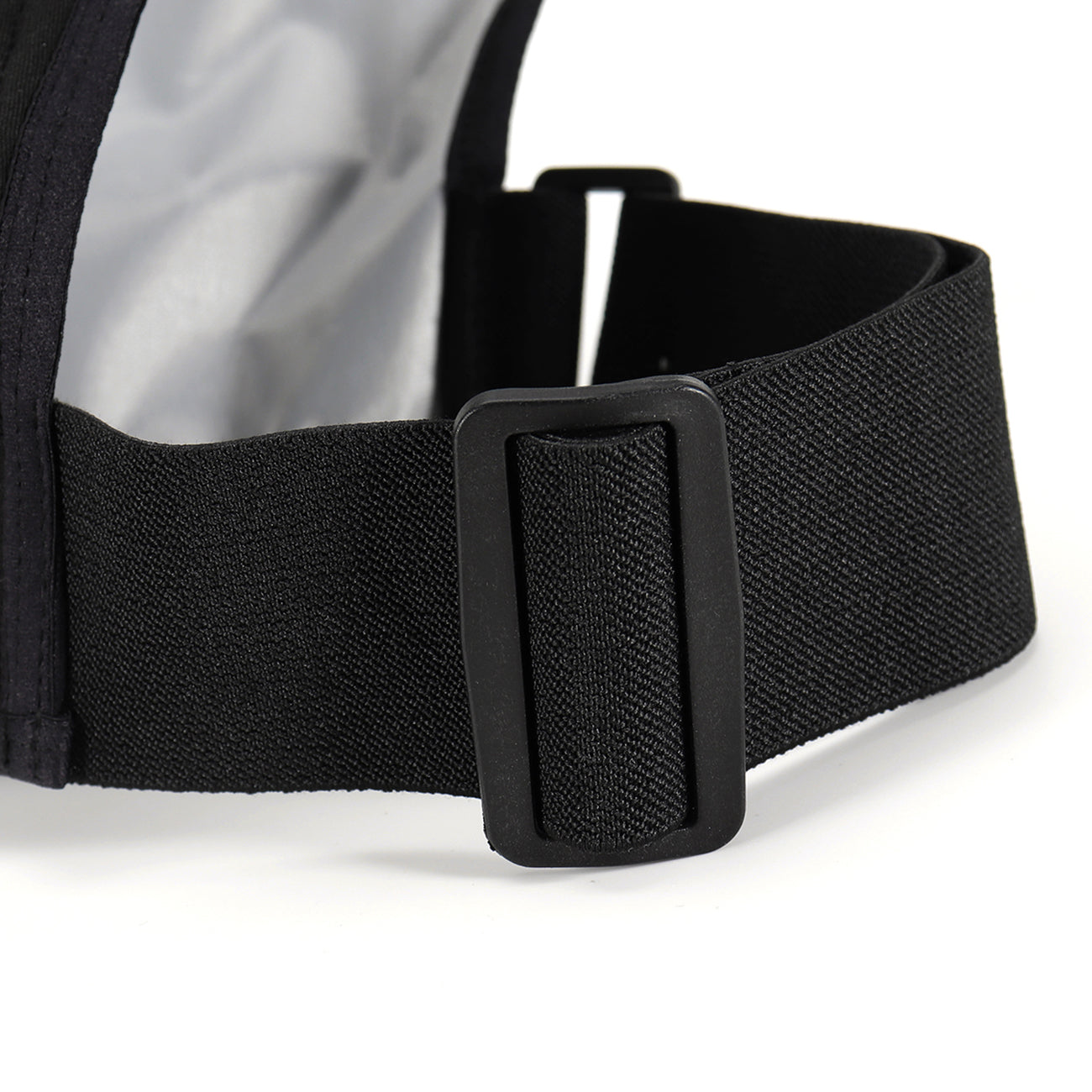Activewear – Reflective running vest with pockets - black - Carlat