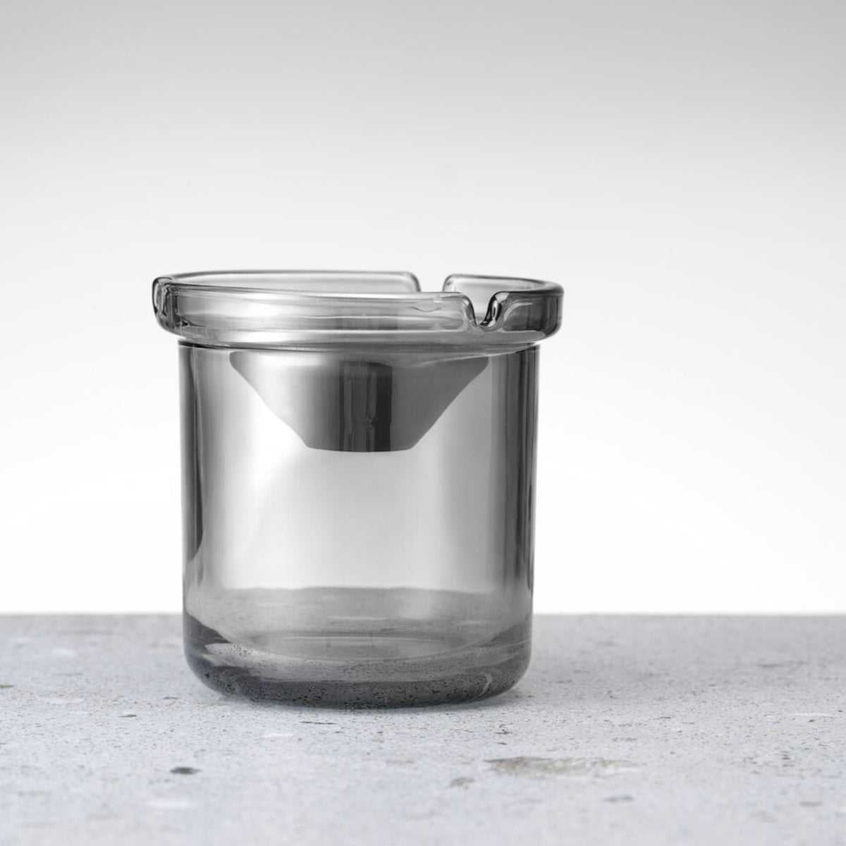 Ashtrays – Glass ashtray with steel insert, dia. - Carlat