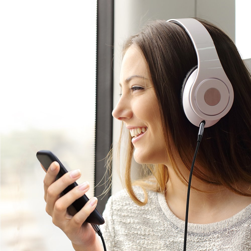 Audio & Video Cables – AUX audio cable for iPhone - Carlat