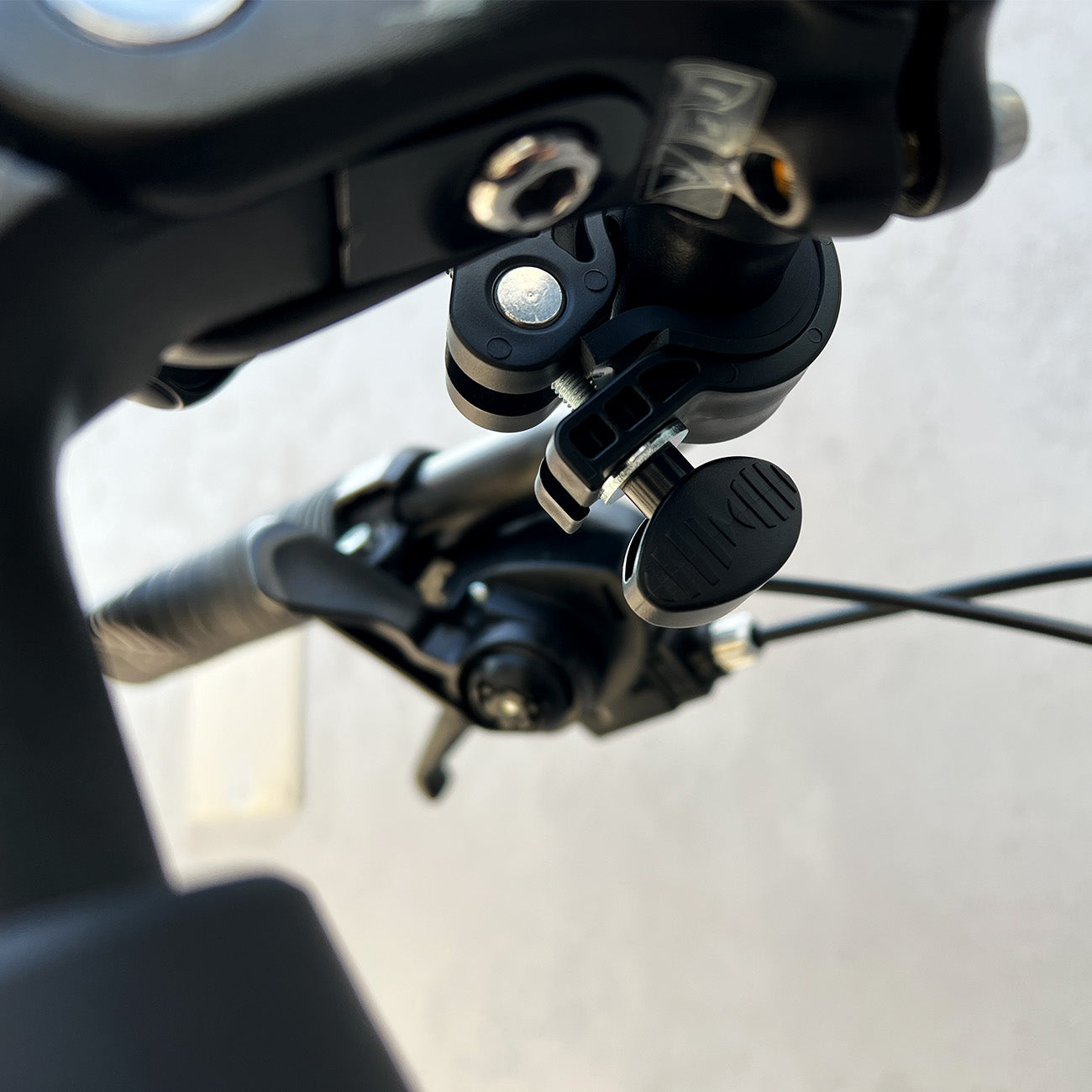 Bicycle Accessories – Strong phone holder for the handlebar of - Carlat