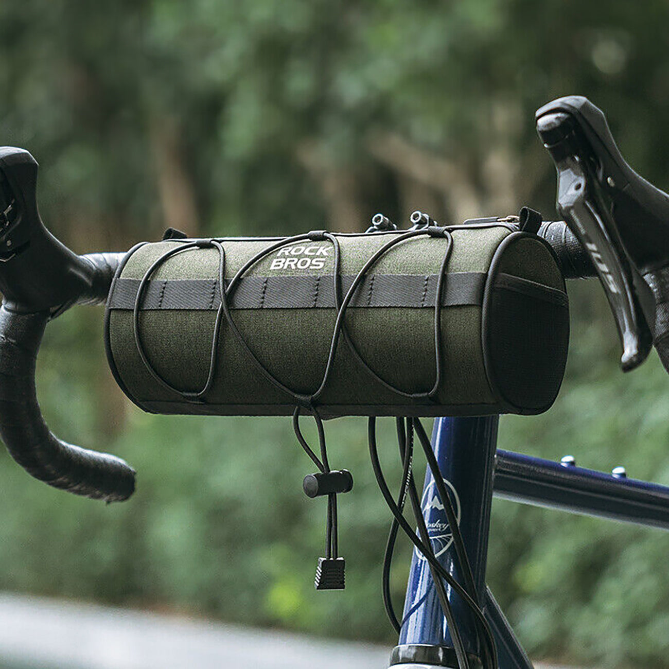 Bicycle Bags & Panniers – Bicycle bag attached to the - Carlat