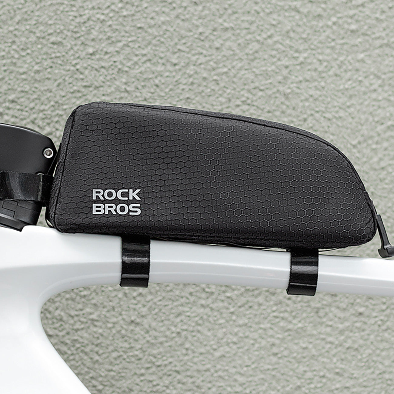 Bicycle Bags & Panniers – Bicycle bag attached to the - Carlat