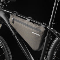 Bicycle Bags & Panniers – Bicycle bag mounted on the - Carlat