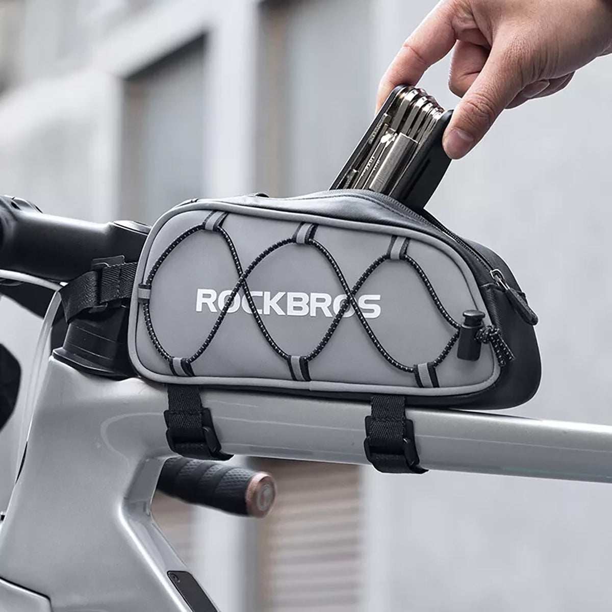 Bicycle Bags & Panniers – Bicycle pannier bag attached - Carlat
