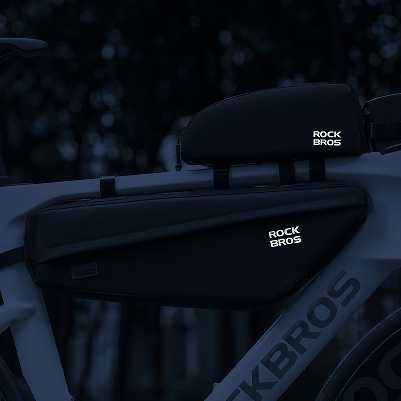 Bicycle Bags & Panniers – Bicycle pannier bag attached to - Carlat