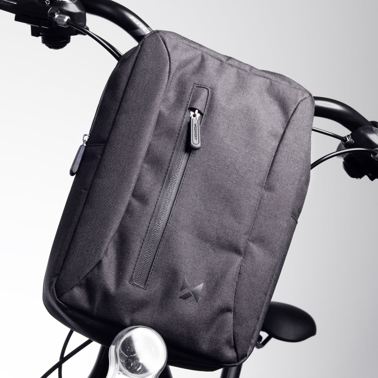Bicycle Bags & Panniers – Gray bicycle bag for a - Carlat