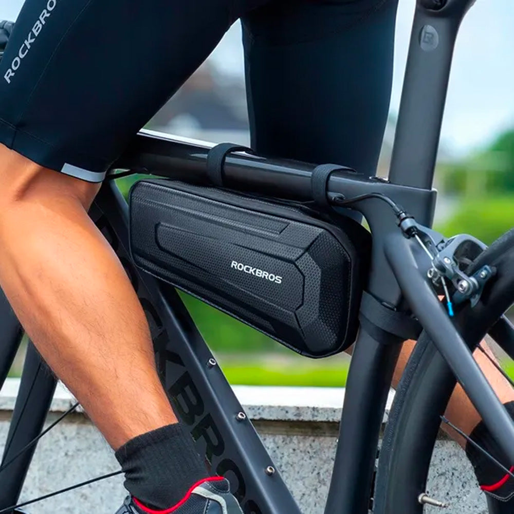 Bicycle Bags & Panniers – Hard, waterproof bicycle bag attached - Carlat