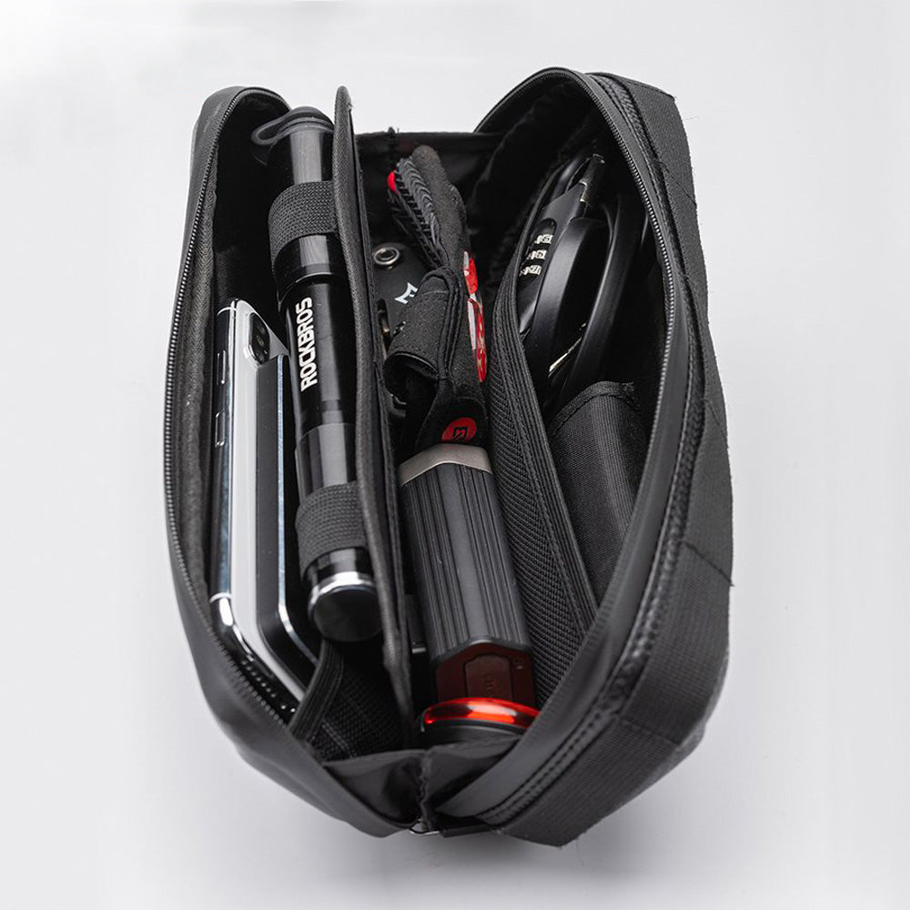 Bicycle Bags & Panniers – Hard, waterproof bicycle bag attached - Carlat