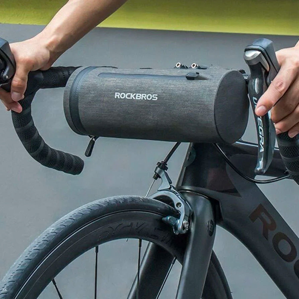 Bicycle Bags & Panniers – Practical, waterproof bicycle bag attached - Carlat