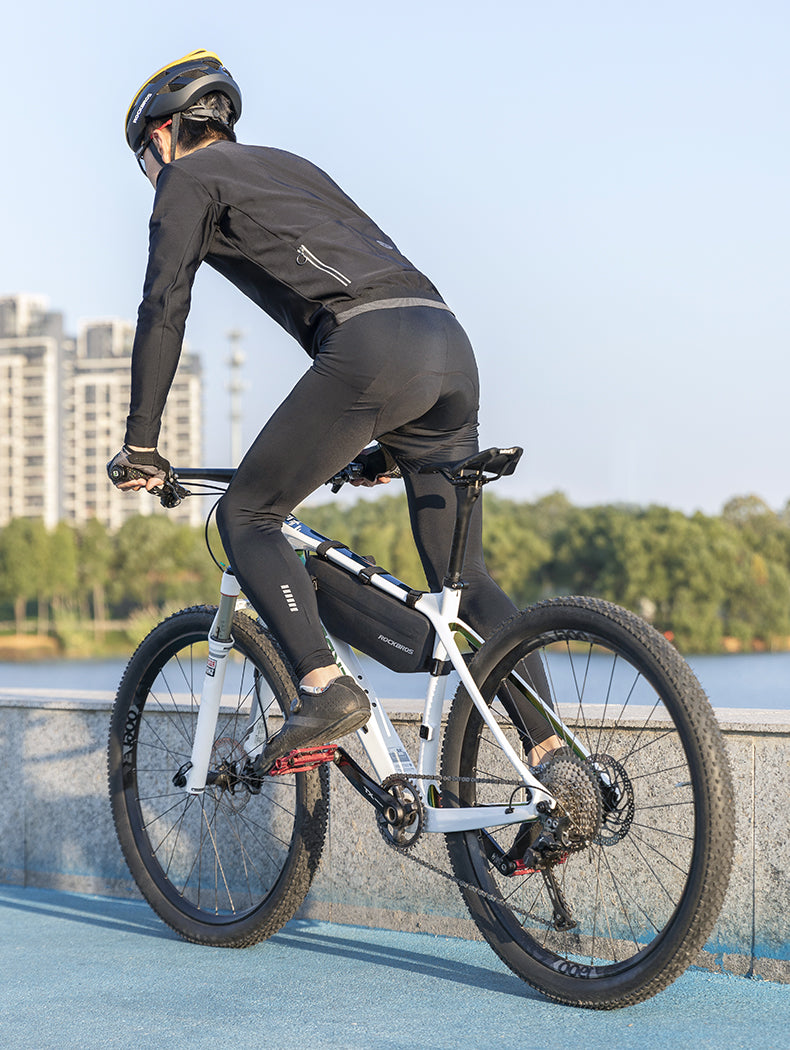 Bicycle Bags & Panniers – Waterproof bicycle bag attached with - Carlat