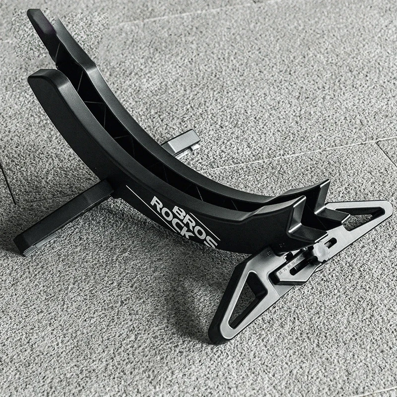 Bicycle Parts – Bicycle tire stand with adjustable width 3 - Carlat