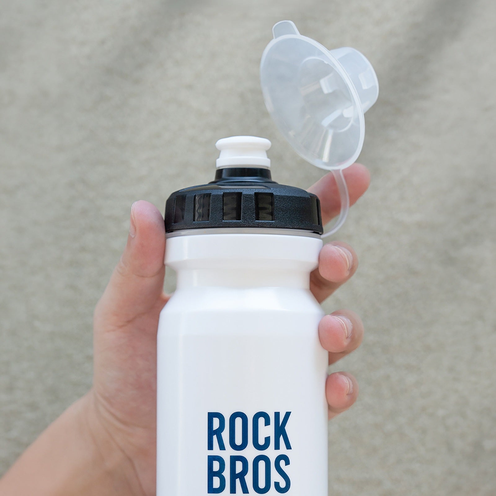 Bicycle Parts – Bicycle water bottle for drinks 600 ml - Carlat