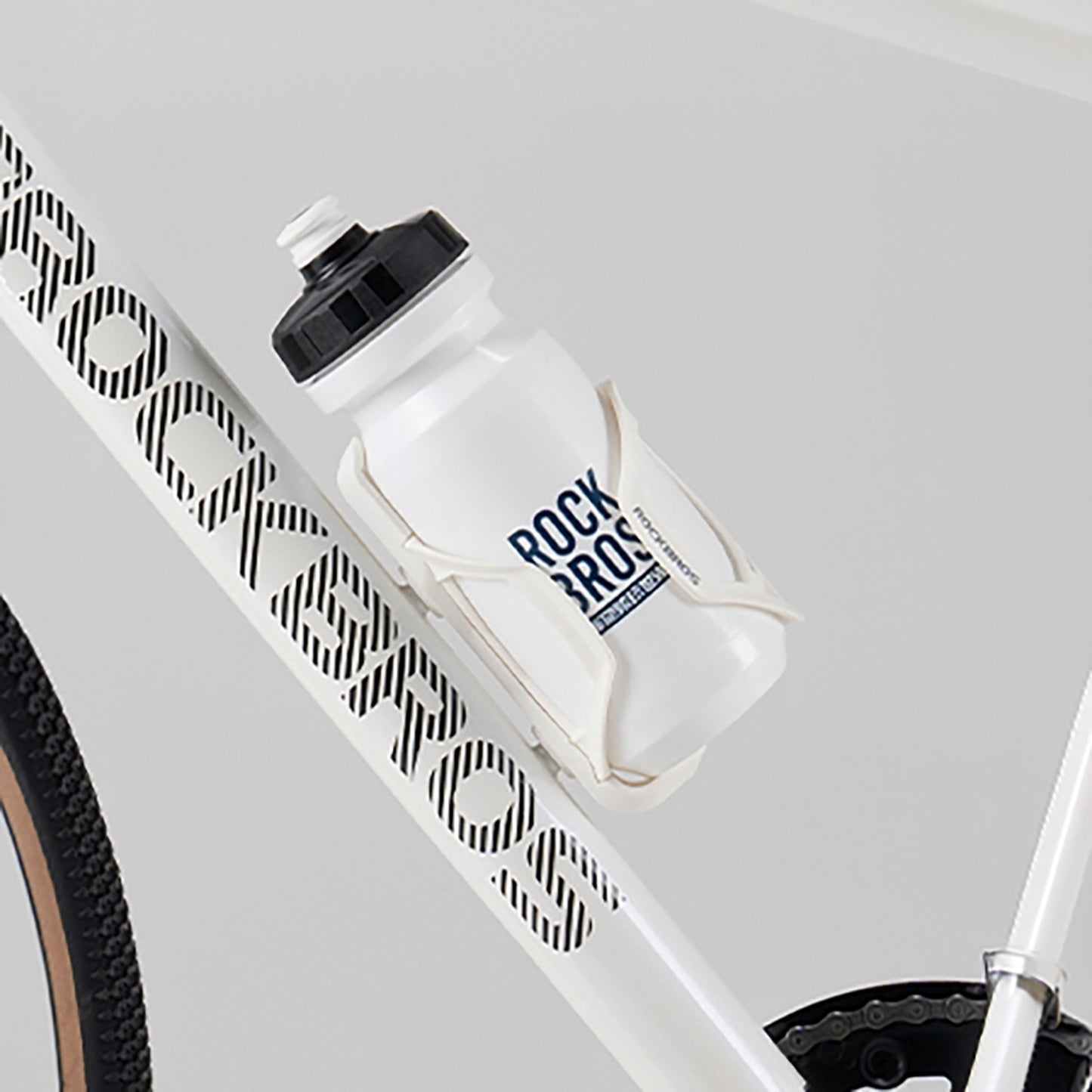 Bicycle Parts – Bicycle water bottle for drinks 600 ml - Carlat