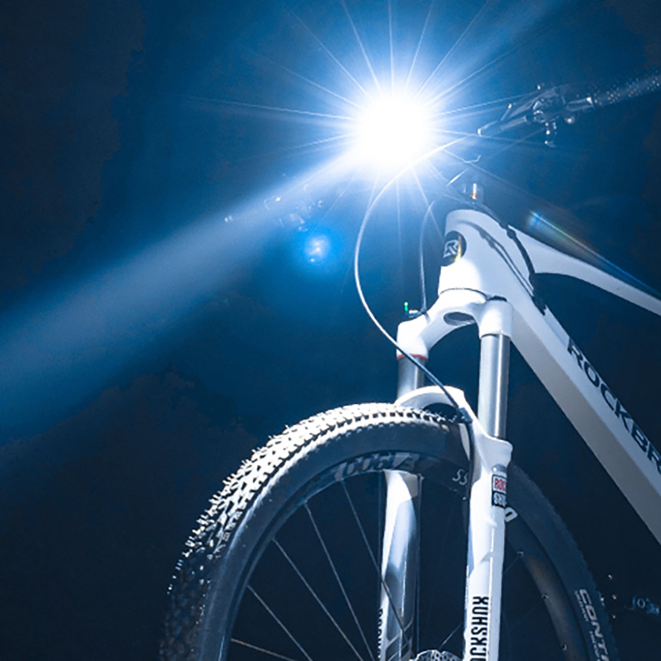 Bicycle Parts – Front bicycle light with flashlight function, white - Carlat