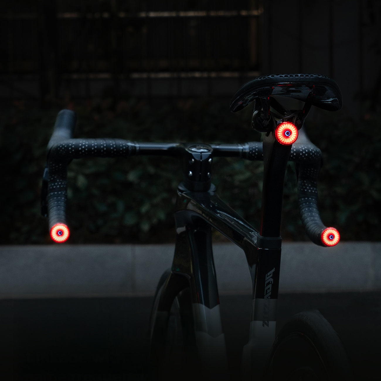 Bicycle Parts – Rear lights waterproof intelligent lights black 2 - Carlat