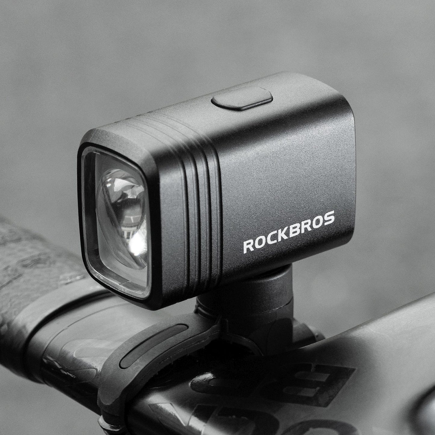 Bicycle Parts – Rechargeable front bicycle light 1000 lm 2800 - Carlat