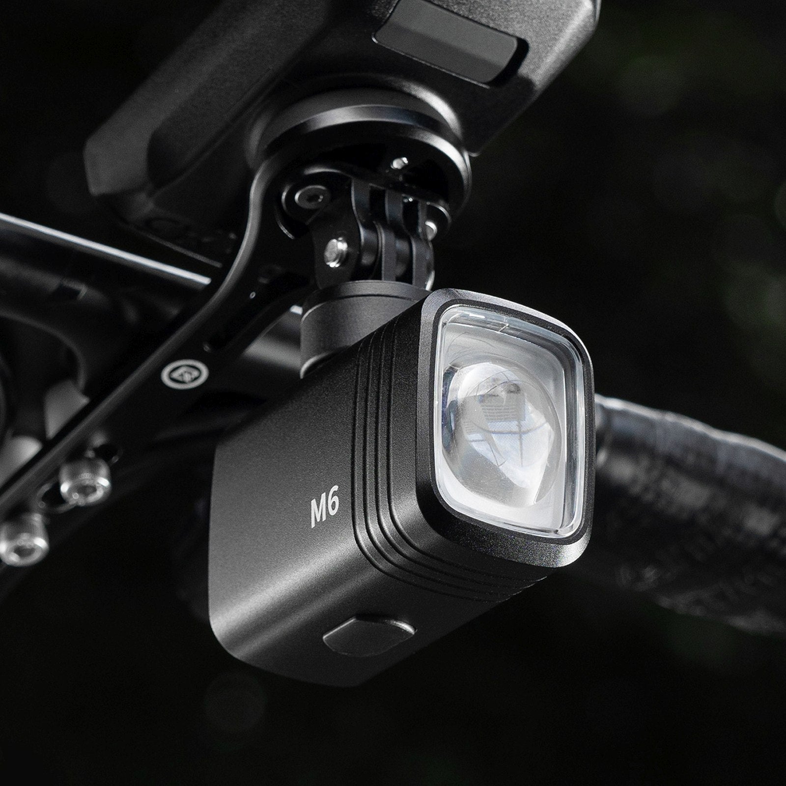 Bicycle Parts – Rechargeable front bicycle light 1000 lm 2800 - Carlat