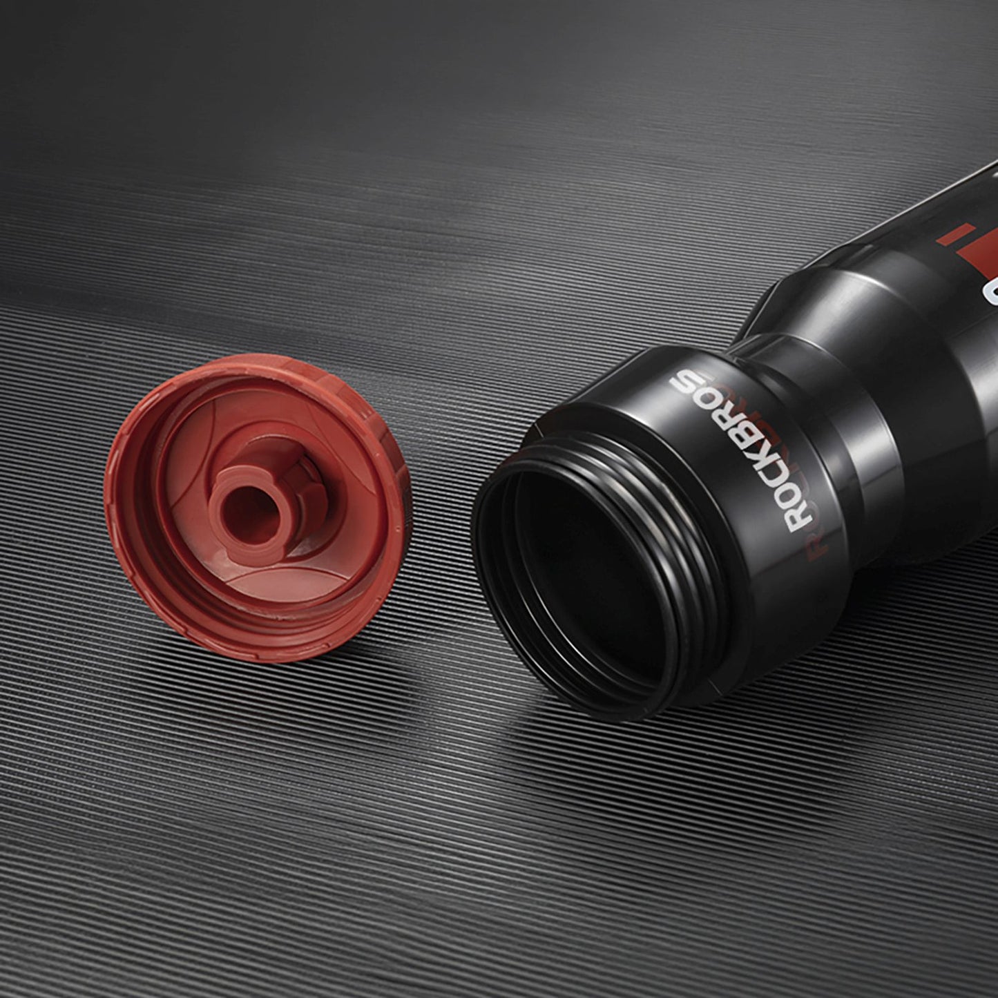 Bicycle bottle bottle 750 ml - black and red - Carlat
