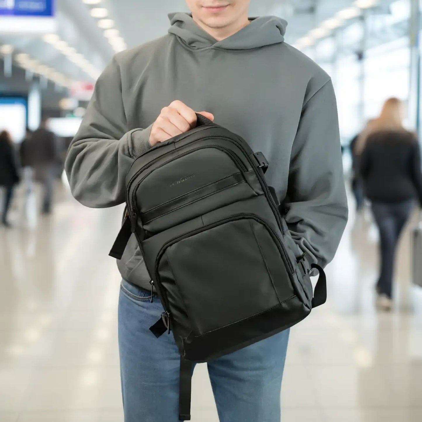 Camping & Hiking – Travel backpack for plane with laptop - Carlat