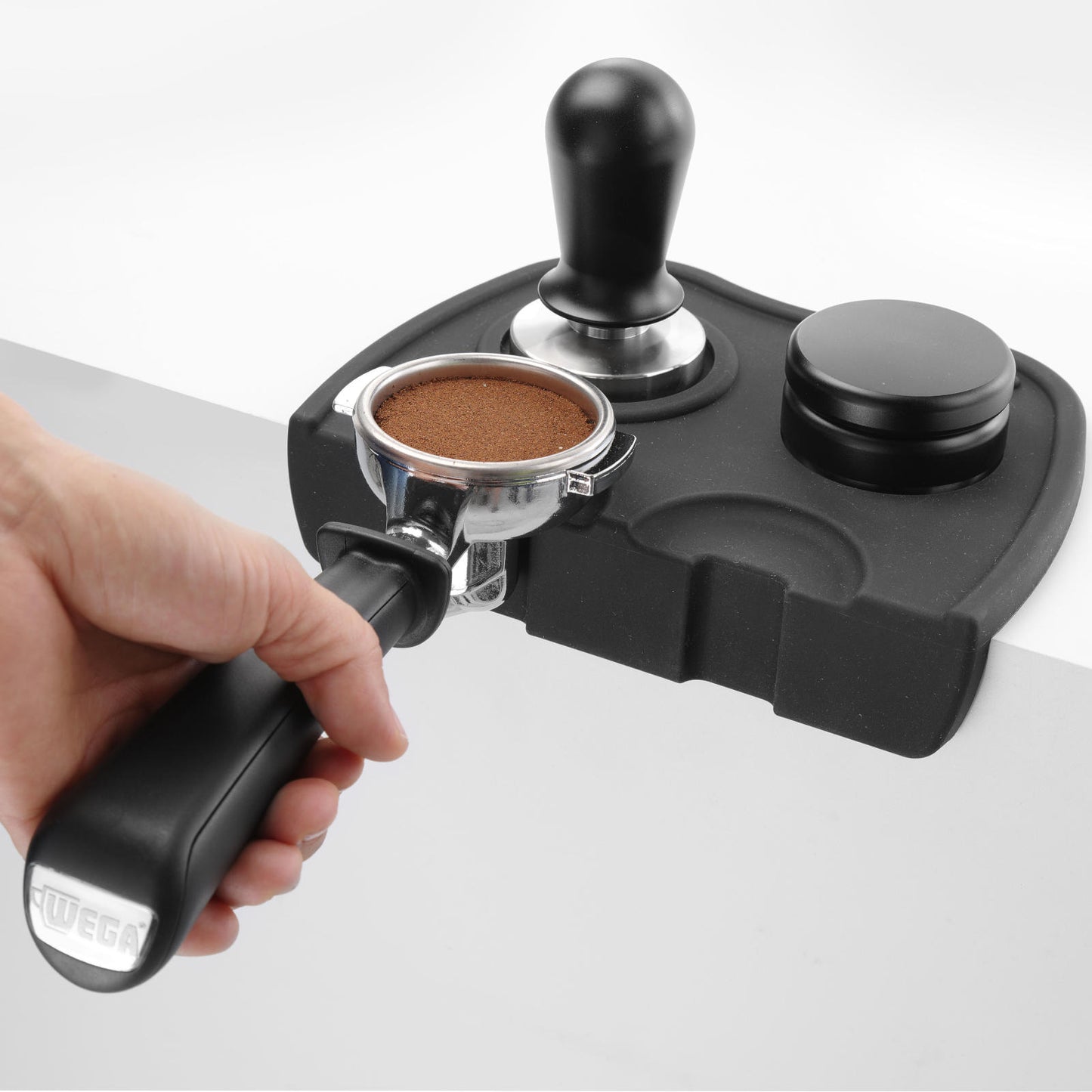 Coffee Grinders – A countertop mat for a coffee tamper - Carlat